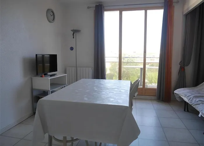 Alcove 3 Pers Avec Balcon Et Parking Prive A 300m Des Plages D'argeles - Fr-1-388-60 *